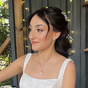 Betül Deniz