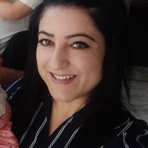 Selda Menekşe