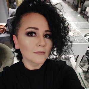 Sevim Bekel Makeup Artist