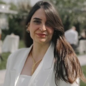 Zeynep Ö.