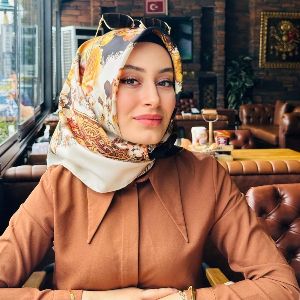Esra  Derintemel